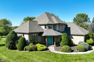 740 Green Ridge Rd, New Oxford, PA 17350 - Photo 1