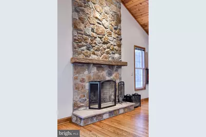 77 E Summit Drive, Littlestown, PA 17340 - Photo 5