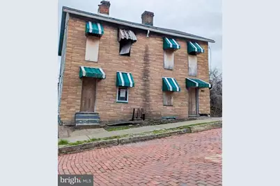 719 Ridge Avenue, McKeesport, PA 15132 - Photo 1