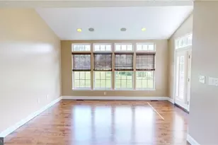 947 Park Plaza, Wexford, PA 15090 - Photo 21