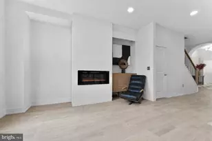 32 Mayflower St, Pittsburgh, PA 15206 - Photo 19