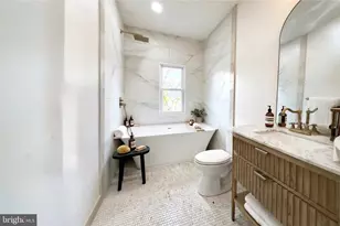 32 Mayflower St, Pittsburgh, PA 15206 - Photo 29