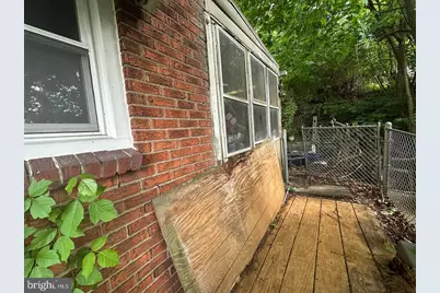2760 Glenny Lane, West Mifflin, PA 15122 - Photo 9