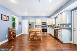 3022 Harcum Wy, Pittsburgh, PA 15203 - Photo 11