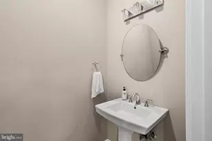 3926 Howley St, Pittsburgh, PA 15224 - Photo 11