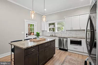 3926 Howley Street, Pittsburgh, PA 15224 - Photo 9
