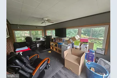 5052 W Library Avenue, Bethel Park, PA 15102 - Photo 11