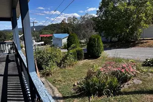 303 16th St, Saxton, PA 16678 - Photo 7