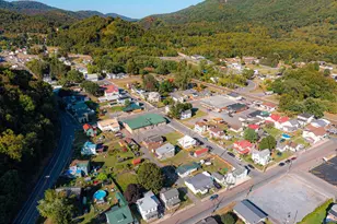 127 Market St, Hyndman, PA 15545 - Photo 35