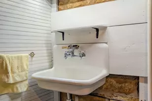 132 S Thomas St, Bedford, PA 15522 - Photo 47