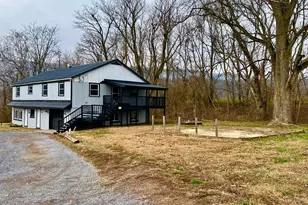 1722 Saxton Rd, Saxton, PA 16678 - Photo 3