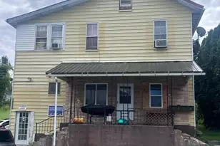 402 16th St, Saxton, PA 16678 - Photo 3