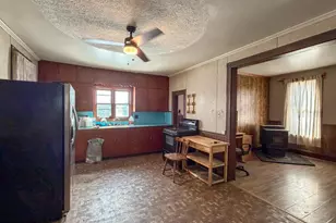 130 E 1st St, Everett, PA 15537 - Photo 9