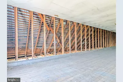 229 Main St, Manns Choice, PA 15550 - Photo 33