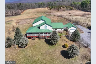318 Tannery Road, Breezewood, PA 15533 - Photo 1