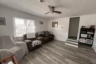 1040 Spring St N, Everett, PA 15537 - Photo 3