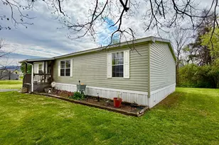 134 & 145 Crestview Rd, Breezewood, PA 15533 - Photo 5