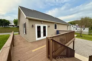 911 Lower Main St, Saxton, PA 16678 - Photo 51