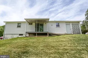 911 West St, Everett, PA 15537 - Photo 29
