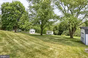 911 West St, Everett, PA 15537 - Photo 33