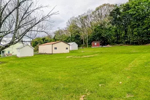 456 & 462 West St, Everett, PA 15537 - Photo 57