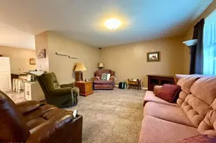 703 Spring St, Saxton, PA 16678 - Photo 17