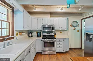 1030 Bethel Hollow Rd, New Paris, PA 15554 - Photo 7