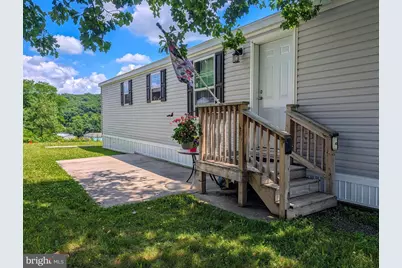 210 Chestnut St, New Paris, PA 15554 - Photo 3