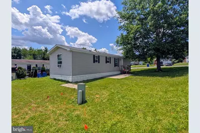 210 Chestnut St, New Paris, PA 15554 - Photo 5