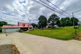7475 Lincoln Hwy, Bedford, PA 15522 - Photo 41