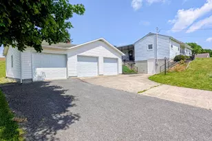 381 Belden Rd, Bedford, PA 15522 - Photo 3