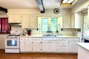 3311 Valley Rd, Fishertown, PA 15539 - Photo 9