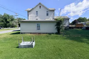 221 W 5th Ave, Everett, PA 15537 - Photo 27
