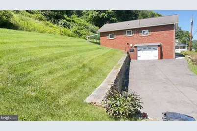 1093 Hyndman Road, Hyndman, PA 15545 - Photo 9