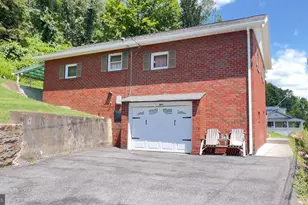 1093 Hyndman Rd, Hyndman, PA 15545 - Photo 5