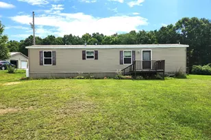 352 W Ridge Rd, Schellsburg, PA 15559 - Photo 1