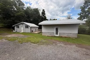 905 Buena Rd, Schellsburg, PA 15559 - Photo 9