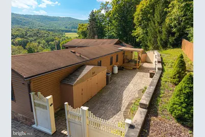 5869 Milligans Cove Road, Manns Choice, PA 15550 - Photo 5