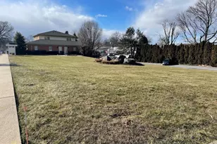 25 Stevens Ave, Reading, PA 19609 - Photo 1