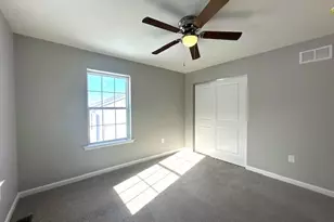 34 Rosalie's Way, Temple, PA 19560 - Photo 17