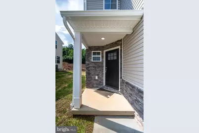 36 Rosalies Way, Temple, PA 19560 - Photo 3
