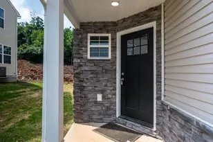 36 Rosalie's Way, Temple, PA 19560 - Photo 3