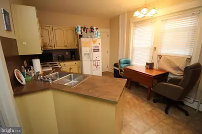 219 E Lancaster Avenue, Shillington, PA 19607 - Photo 5