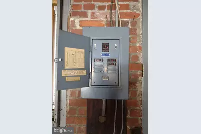 330 Locust Street, Reading, PA 19604 - Photo 5