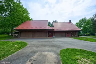 705 Schoffers Rd, Reading, PA 19606 - Photo 17