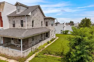 529 Chestnut St, West Reading, PA 19611 - Photo 1