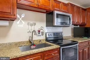 1711 Perkiomen Ave, Reading, PA 19602 - Photo 9