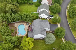 4189 Hill Terrace Dr, Sinking Spring, PA 19608 - Photo 7