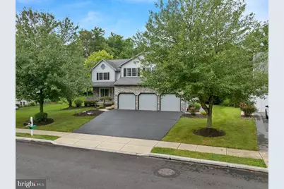 4189 Hill Terrace Drive, Sinking Spring, PA 19608 - Photo 5