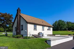 131 Squirrel Hollow Rd, Douglassville, PA 19518 - Photo 35